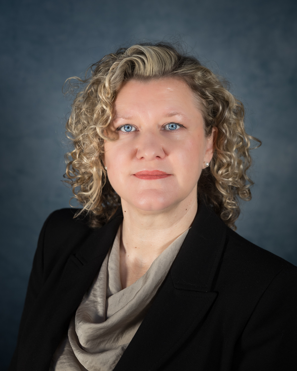 Azra Hrnjic headshot